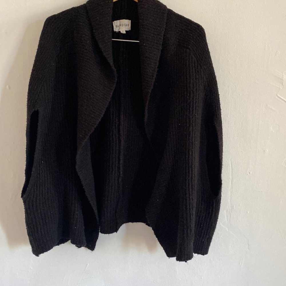 Olive & Oak sleeveless cardigan / size s